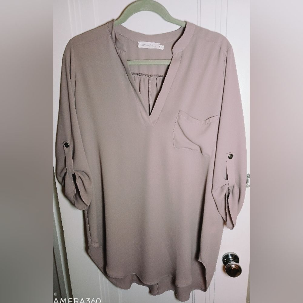 Beige/Light Mauve Flowy Tunic Blouse